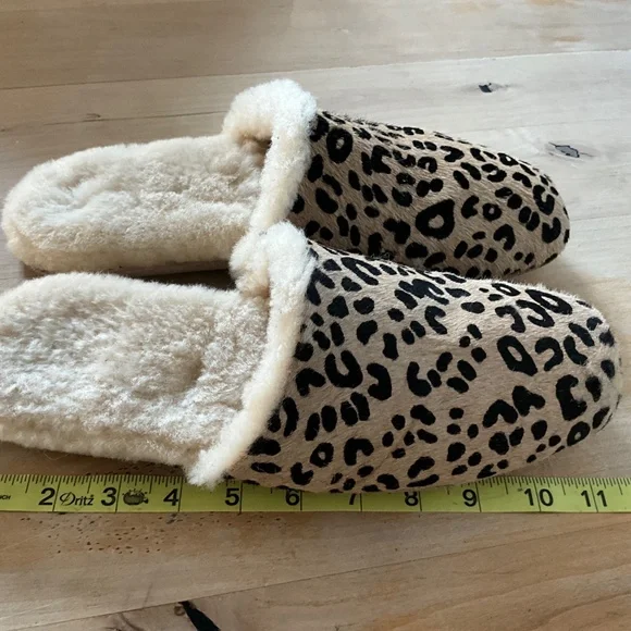 FREDA  SALVADOR CALF HAIR  HOUSE SHOES/SLIPPERS - Picture 5 of 6